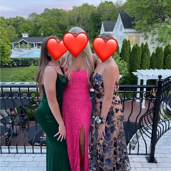 Jovani prom dress size 4 - Picture 2 of 4